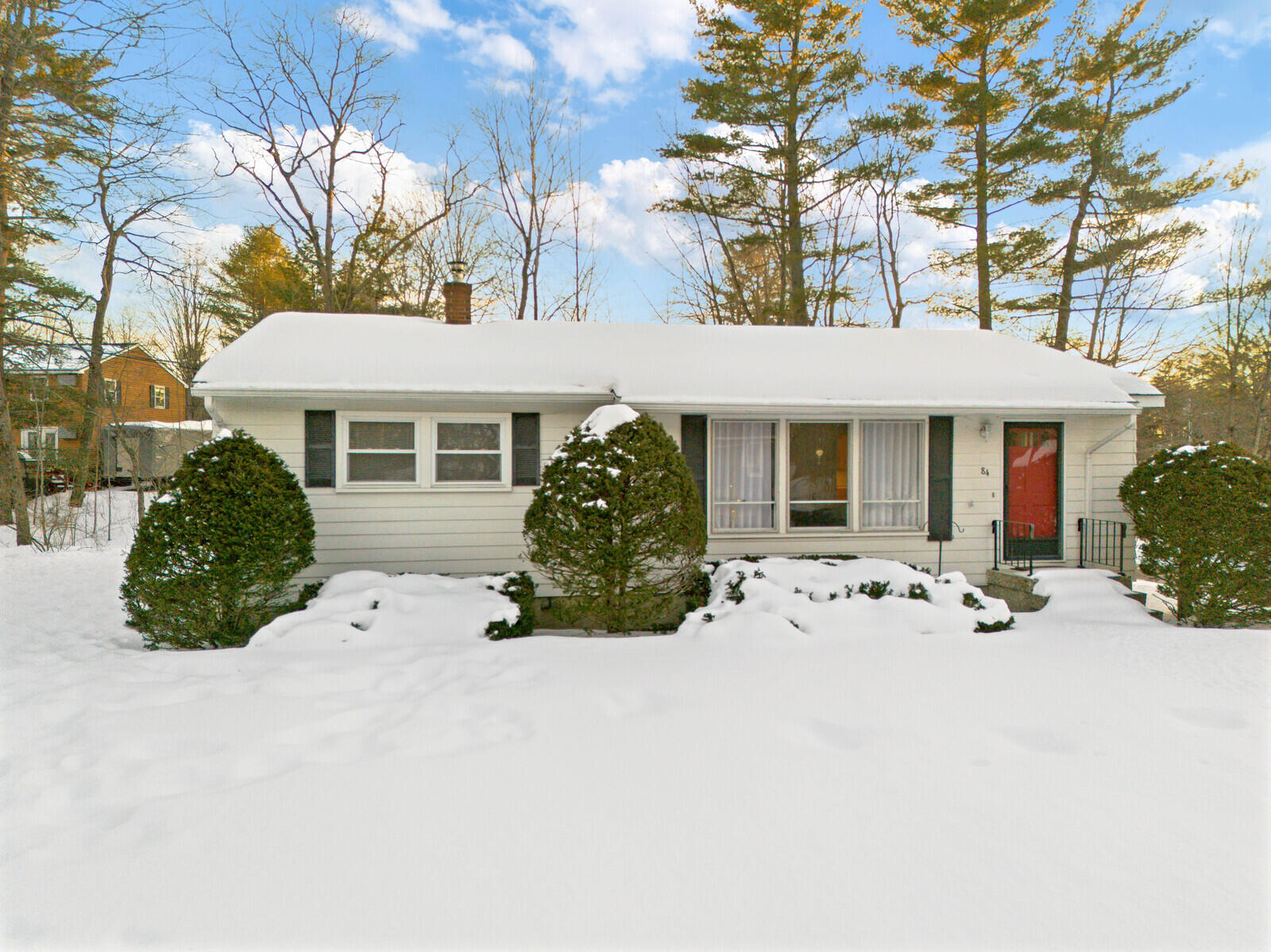 84 Windsor Avenue Augusta, ME 04330 - Photo 3 of 45 21_DJI_0559_mls