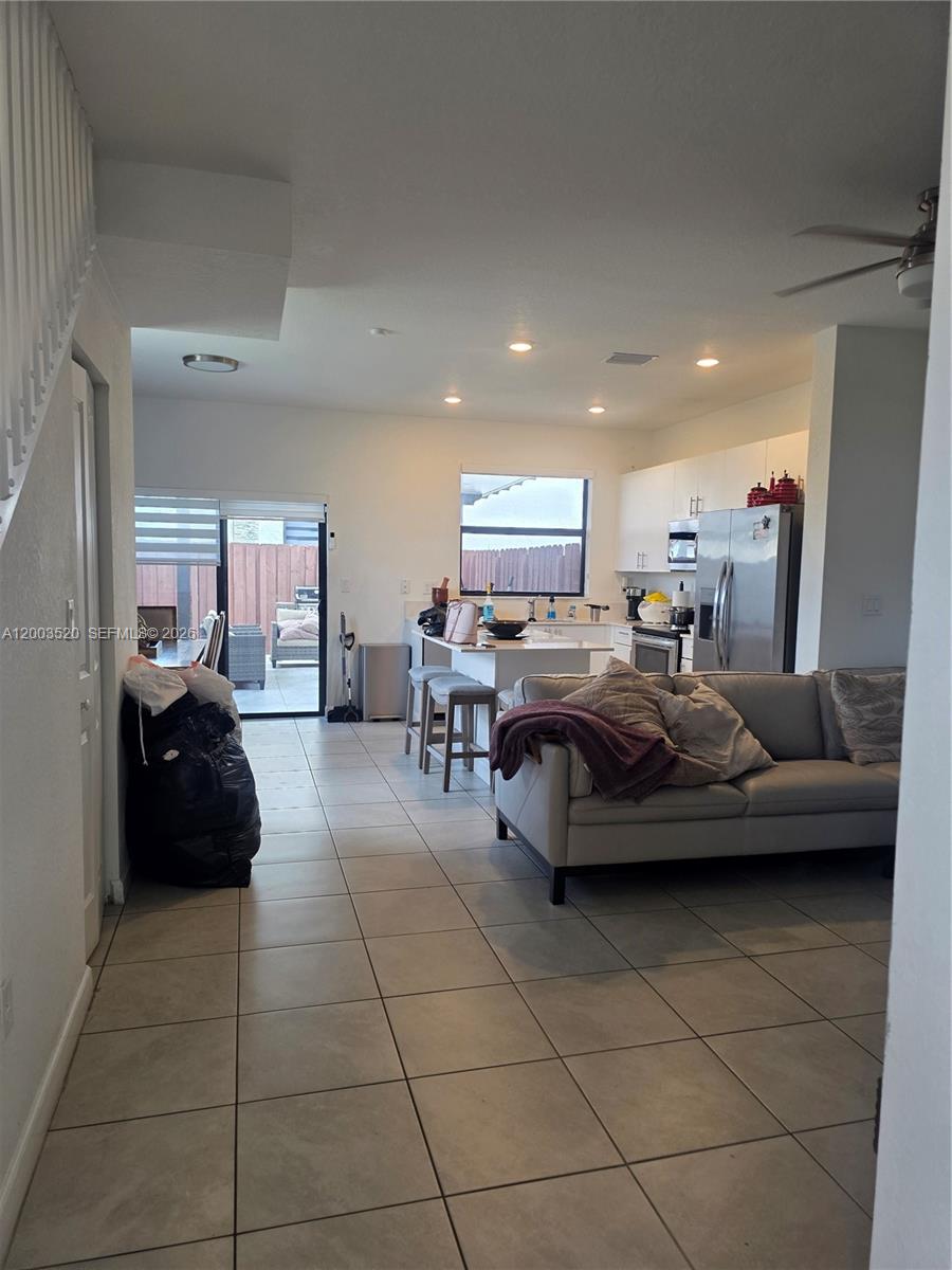 23231 Southwest 129th Path Homestead, FL 33032 - Photo 2 of 33