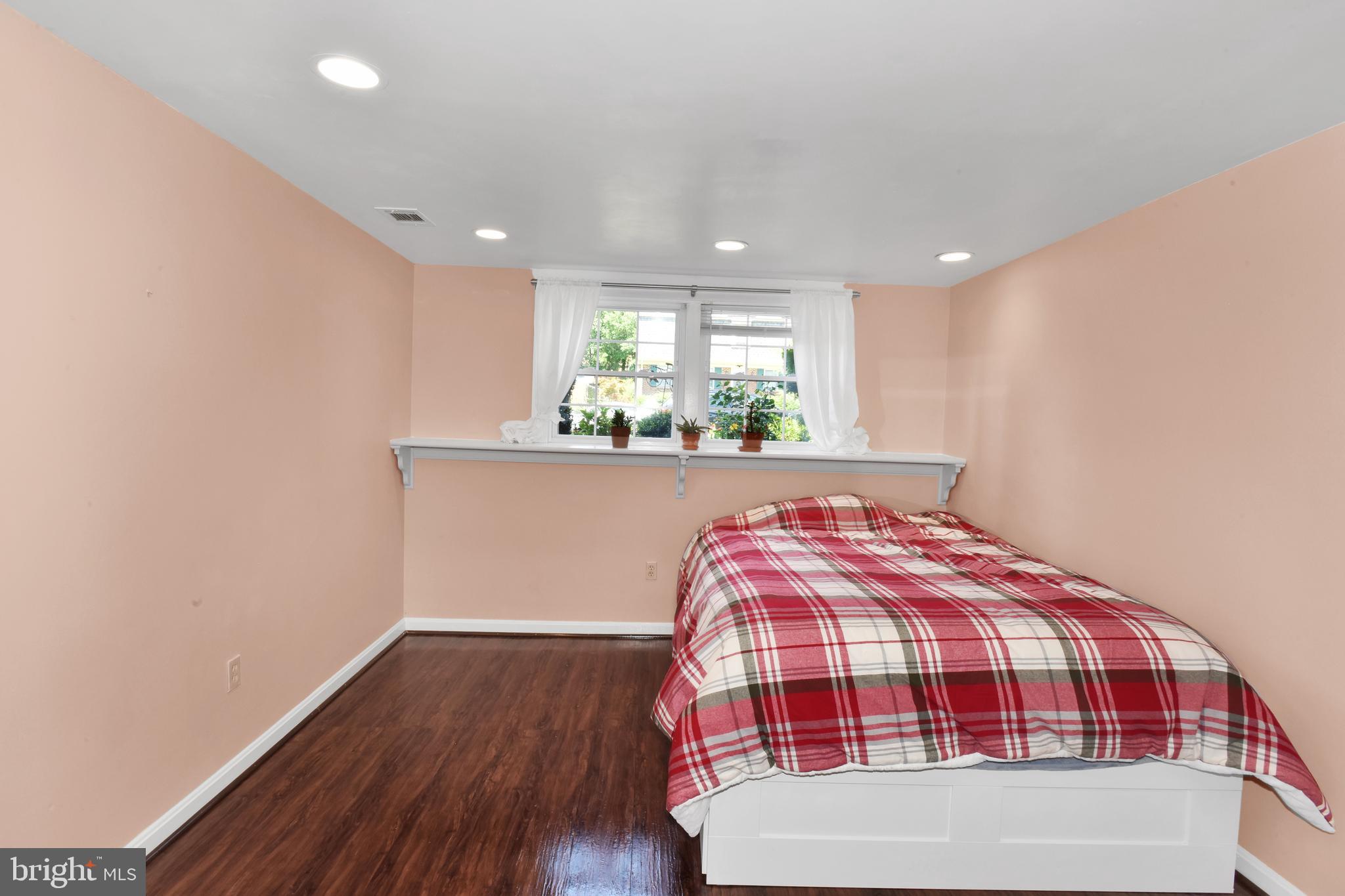16209 Jerald Road Laurel, MD 20707 - Photo 30 of 54 Gallery Image 30