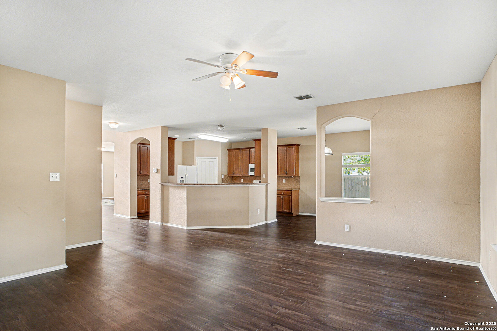 3622 Melody Converse, TX 78109 - Photo 14 of 28