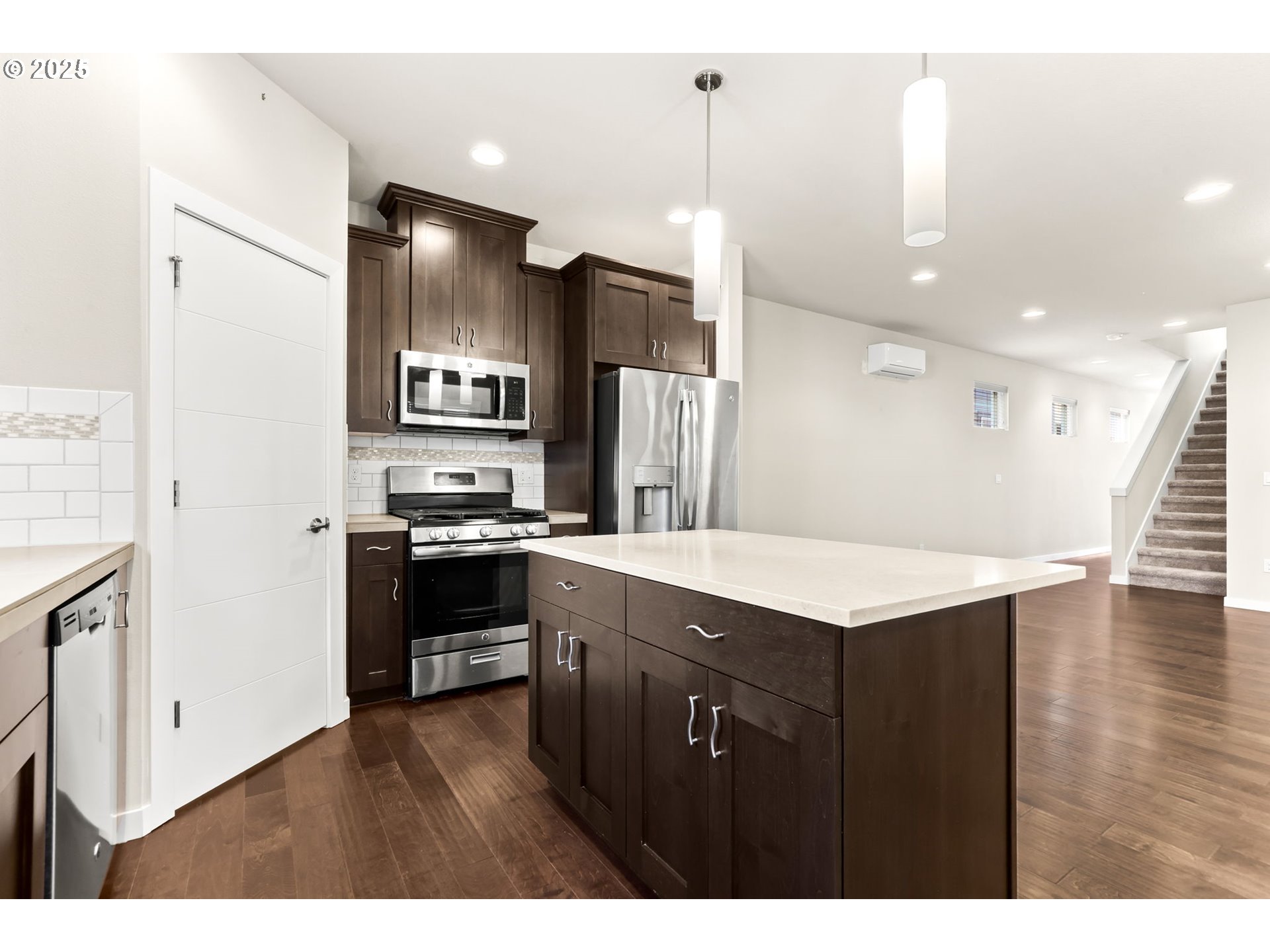 782 Pebblestone Lane Beaverton, OR 97006 - Photo 11 of 36