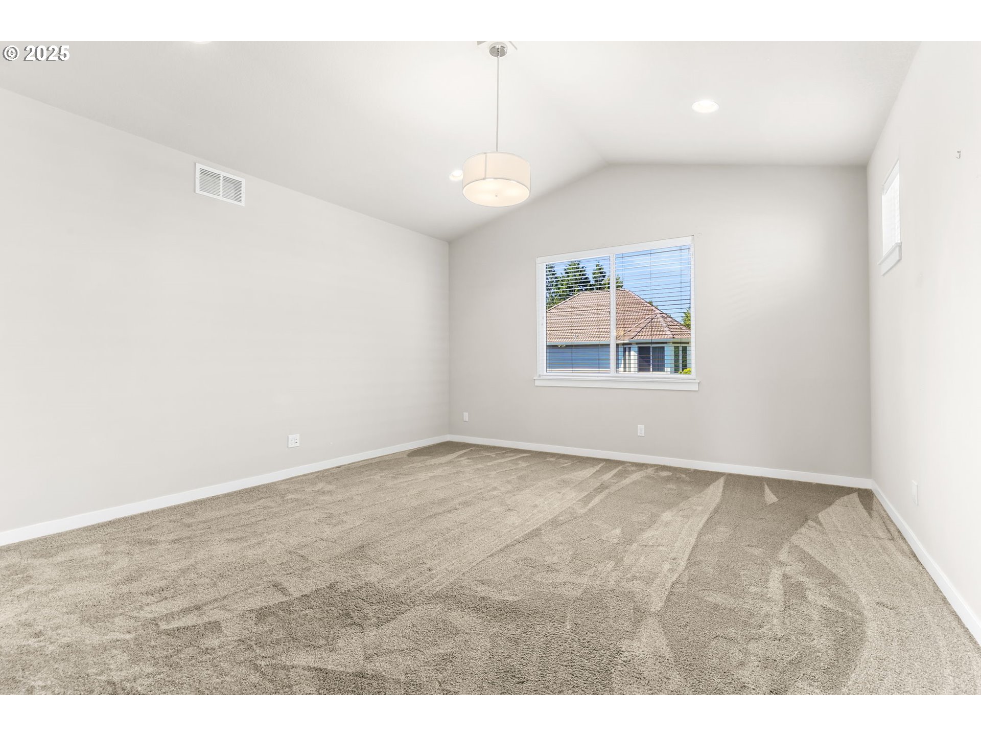 782 Pebblestone Lane Beaverton, OR 97006 - Photo 15 of 36