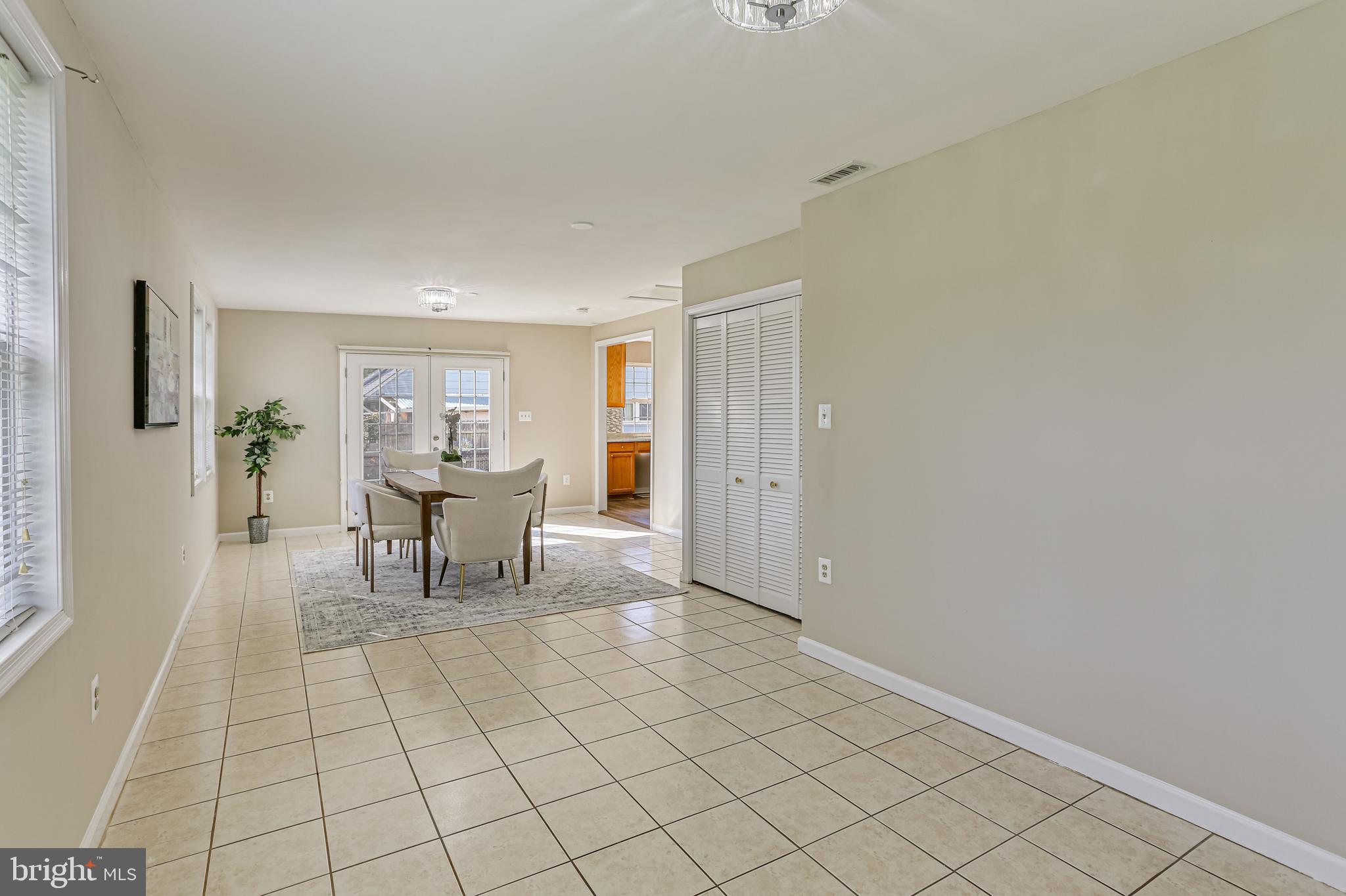 9939 Cottrell Terrace Silver Spring, MD 20903 - Photo 11 of 33 a living room with furniture