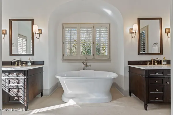 $1,695,000 | 201 Crescent Court, Pinehurst, NC 28374