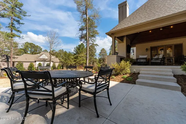 $1,695,000 | 201 Crescent Court, Pinehurst, NC 28374
