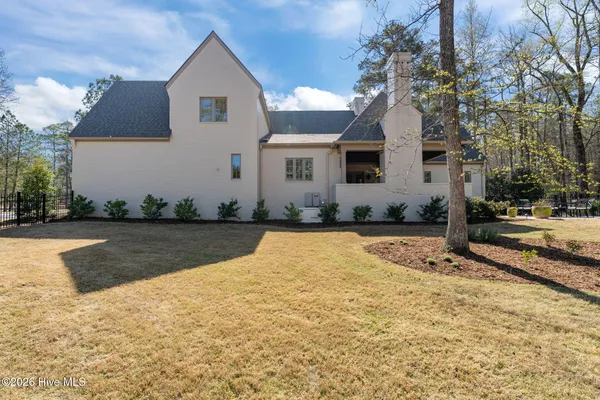 $1,695,000 | 201 Crescent Court, Pinehurst, NC 28374