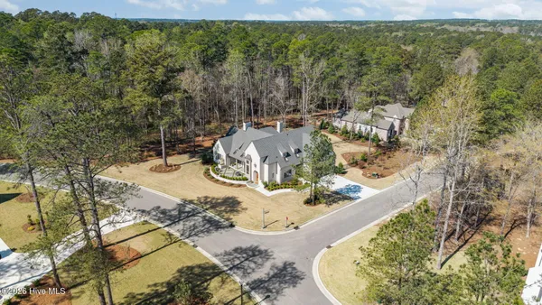$1,695,000 | 201 Crescent Court, Pinehurst, NC 28374