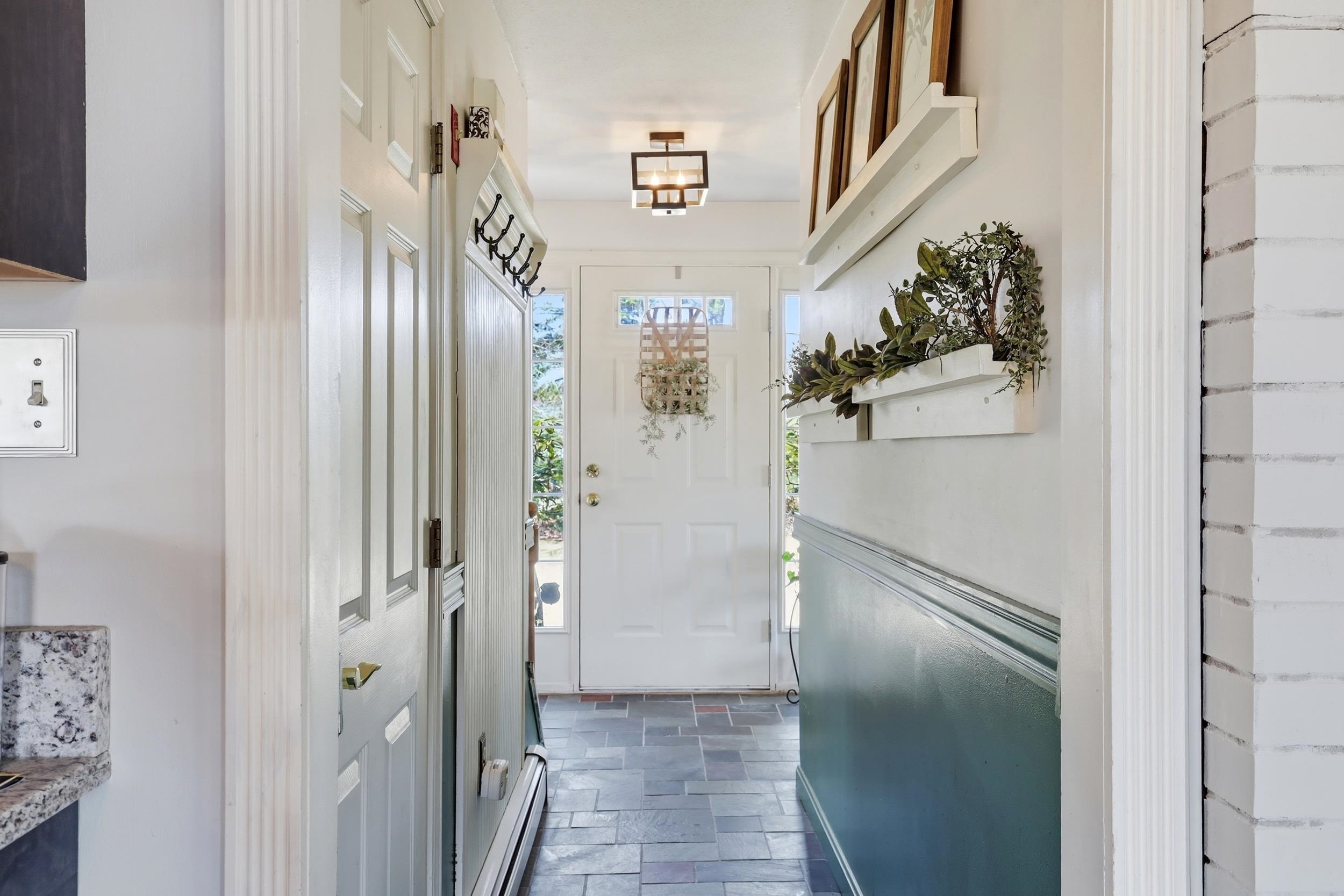 109 Old Center Road Deerfield, NH 03037 - Photo 17 of 60