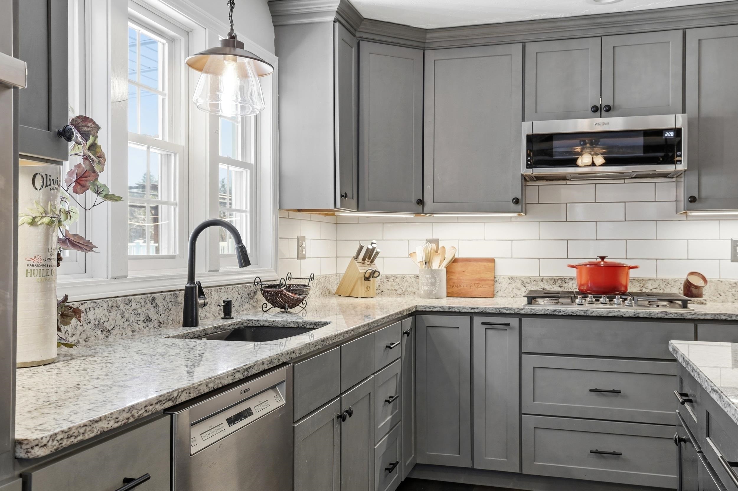 109 Old Center Road Deerfield, NH 03037 - Photo 7 of 60