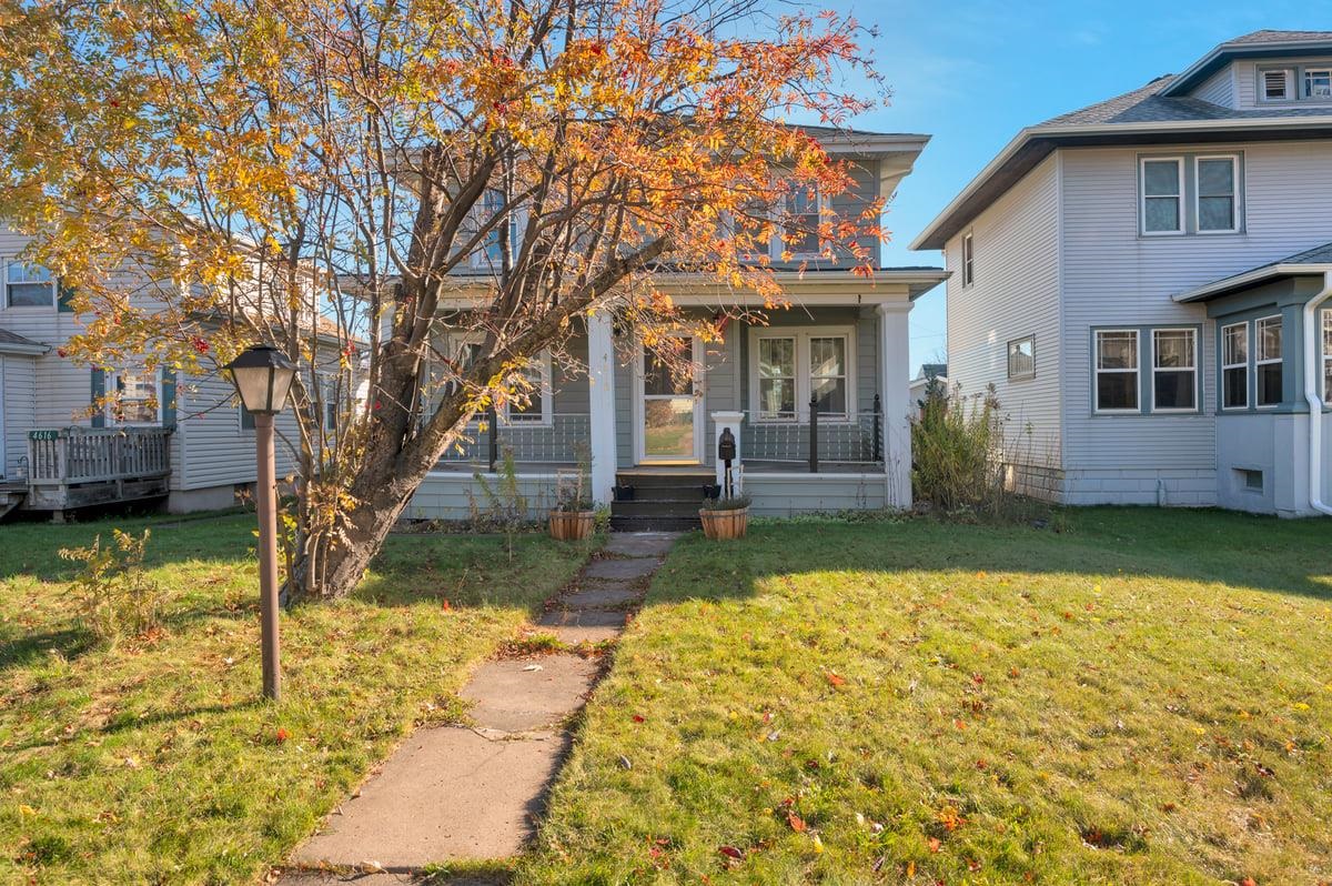 4618 West 5th Street Duluth, MN 55807 - Photo 2 of 24