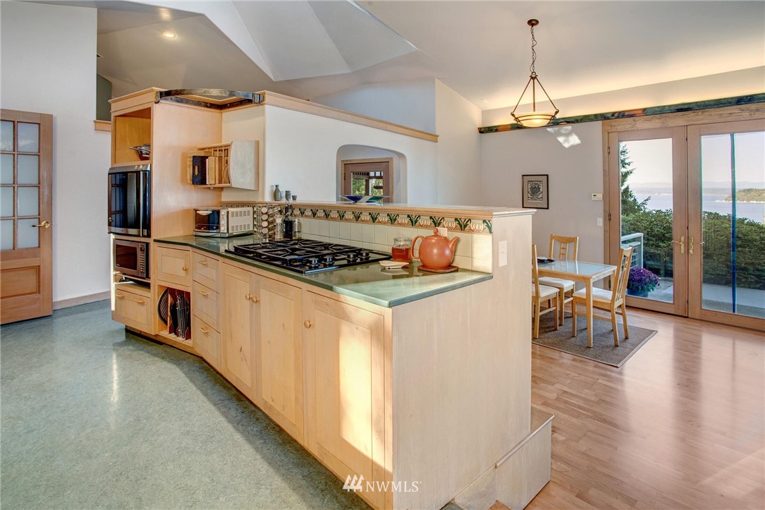 5075 Zimmerman Road Langley, WA 98260 - Photo 13 of 39 Gallery Image 13