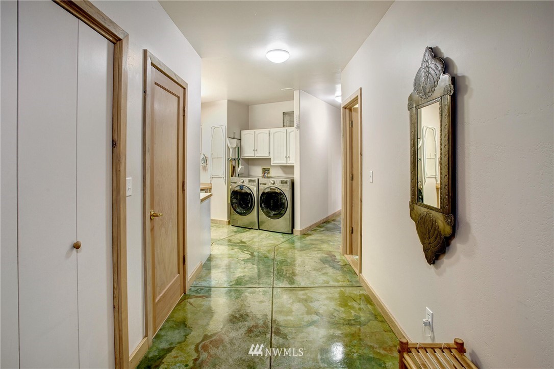 5075 Zimmerman Road Langley, WA 98260 - Photo 23 of 39 Gallery Image 23