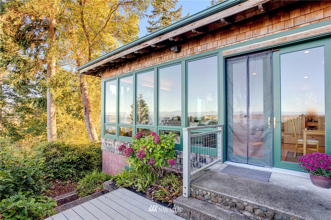 5075 Zimmerman Road Langley, WA 98260 - Photo 4 of 39 Gallery Image 4