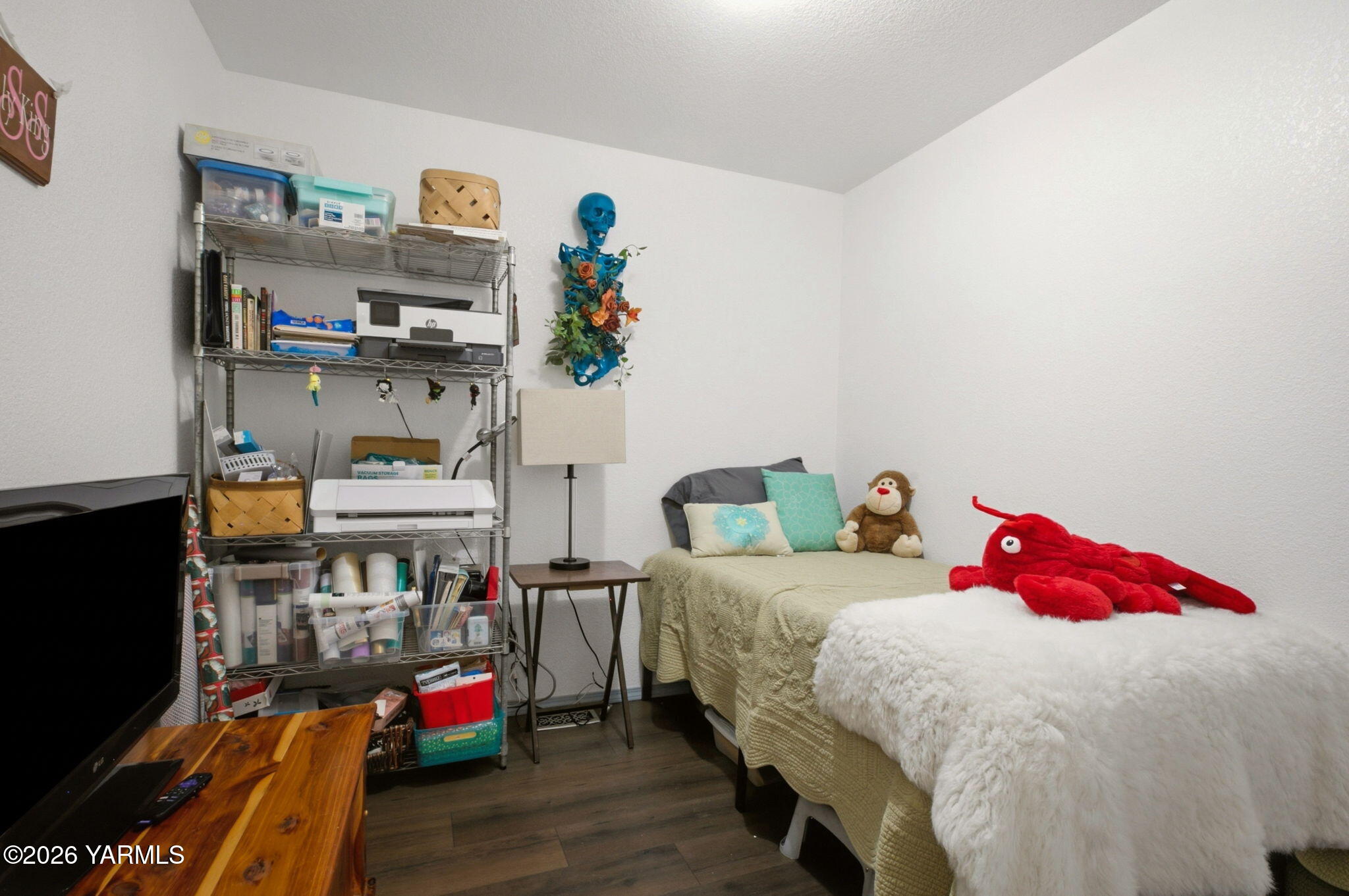 550 Red Tail Road Yakima, WA 98908 - Photo 29 of 41 Bedroom #3