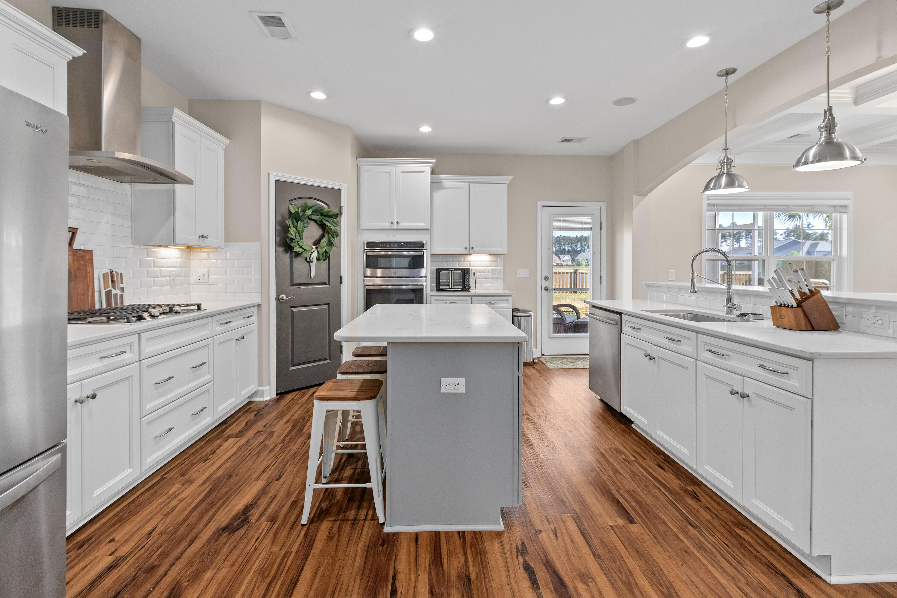 114 Rouen Lane Summerville, SC 29486 - Photo 19 of 58 114RouenLane-CasaVerdeMediaLLC17