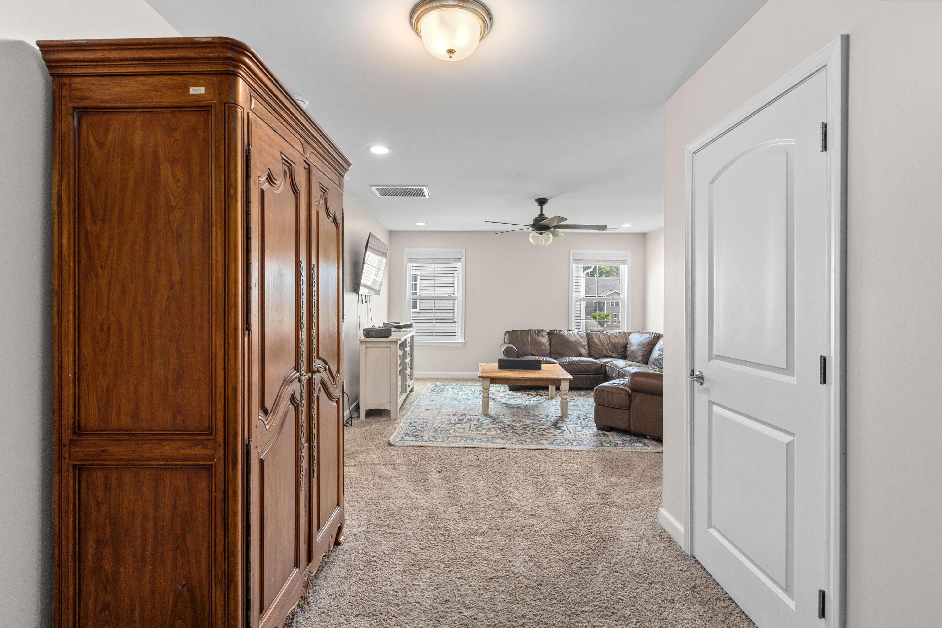 114 Rouen Lane Summerville, SC 29486 - Photo 31 of 58 114RouenLn.-CasaVerdeMediaLLC10