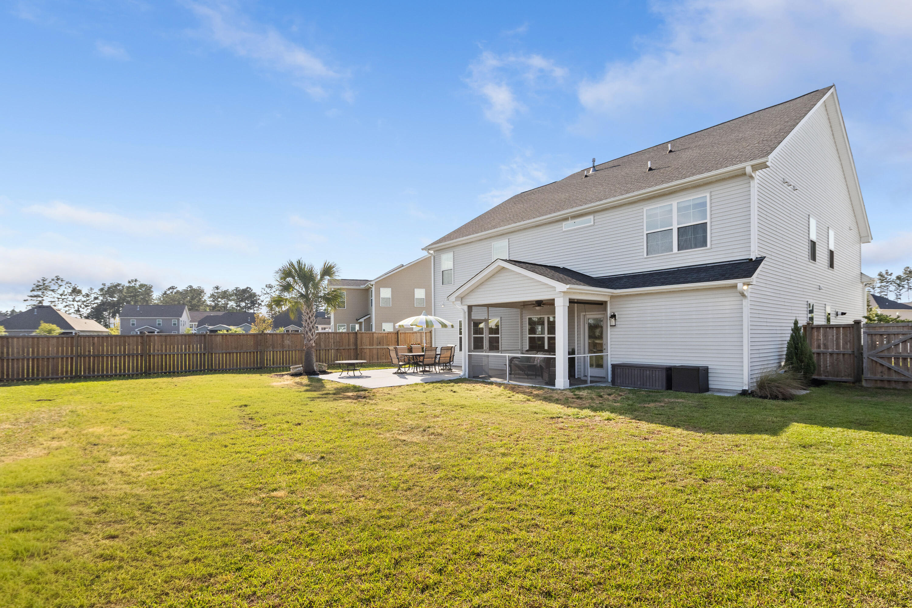 114 Rouen Lane Summerville, SC 29486 - Photo 50 of 58 114RouenLane-CasaVerdeMediaLLC24