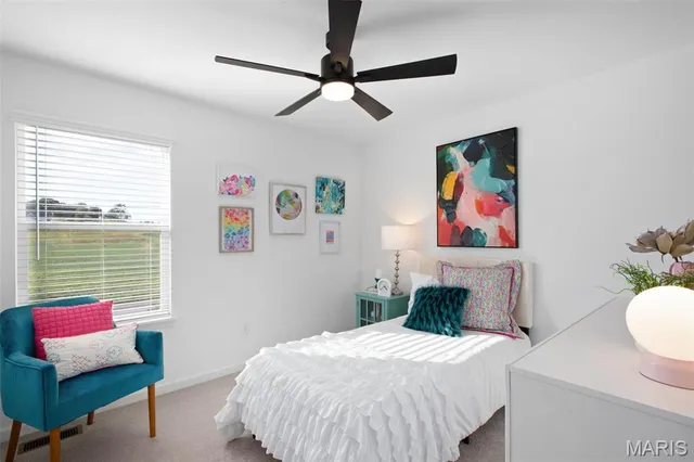 $424,900 | 2 Royal Ii At Grove, St. Louis, MO 63123