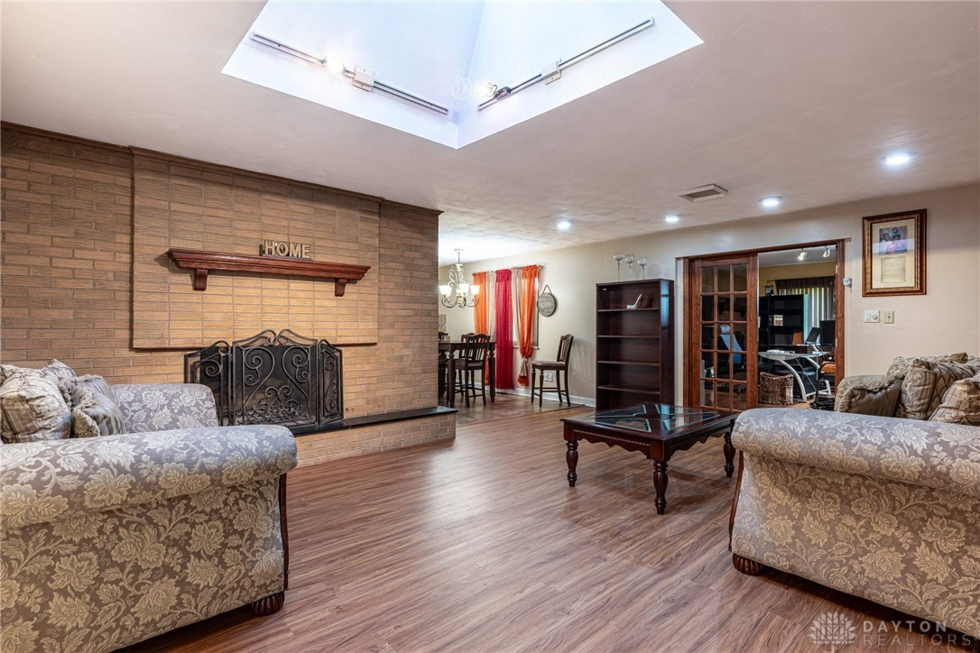 3013 Haney Road Dayton, OH 45405 - Photo 18 of 37 Family Room