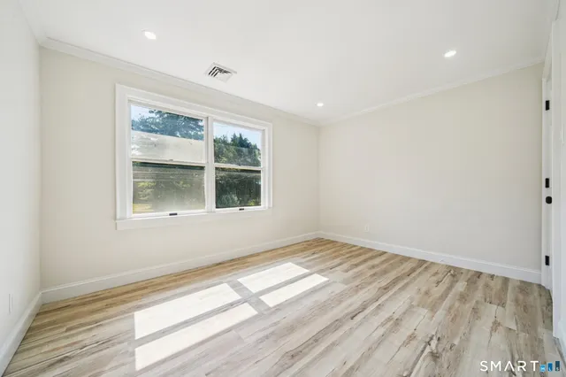 $850,000 | 185 Newtown Avenue, Norwalk, CT 06851