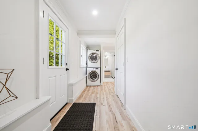 $850,000 | 185 Newtown Avenue, Norwalk, CT 06851