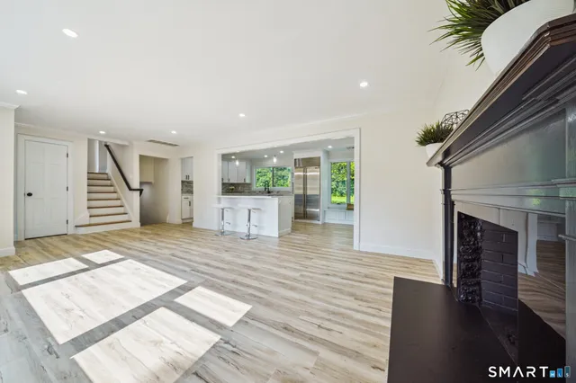 $850,000 | 185 Newtown Avenue, Norwalk, CT 06851