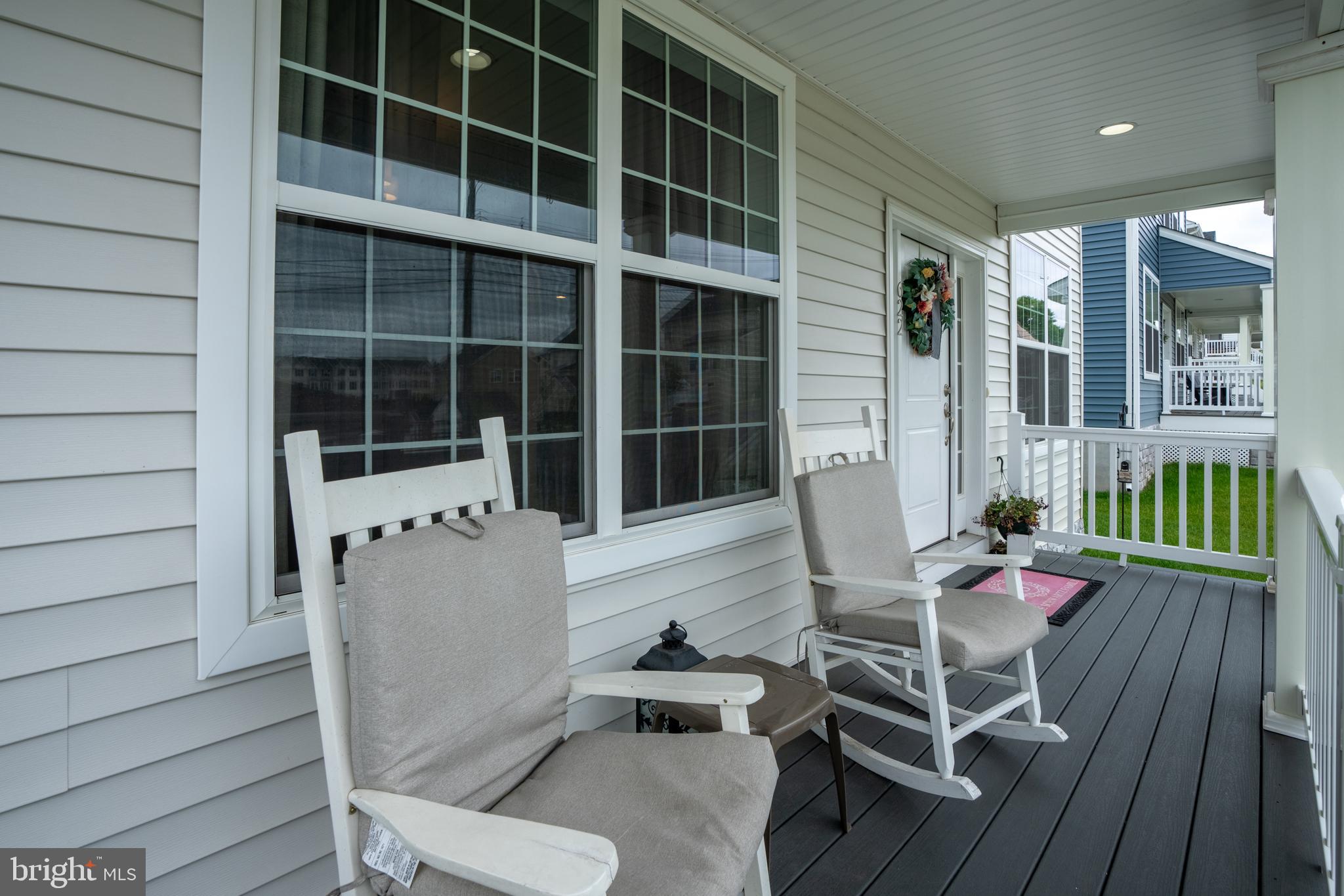 Oversized Covered Front Porch
