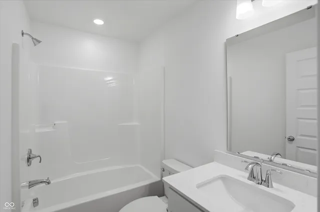 $2,000 | 4902 Gilet Drive, Noblesville, IN 46062