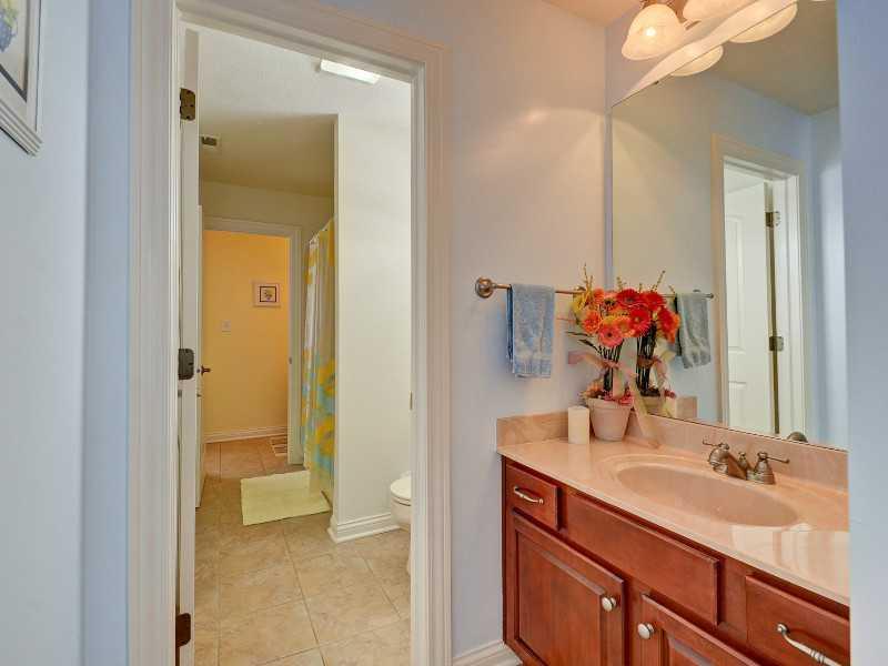 2907 Sleeping Ridge Way Indianapolis, IN 46217 - Photo 13 of 24 Gallery Image 13