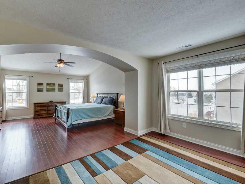 2907 Sleeping Ridge Way Indianapolis, IN 46217 - Photo 9 of 24 Gallery Image 9