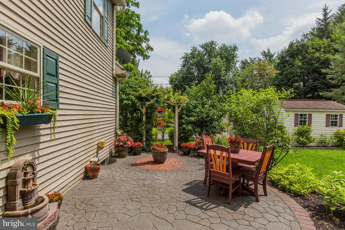 111 North New Street Lititz, PA 17543 - Photo 33 of 45