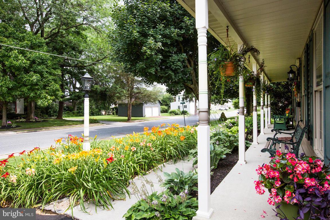 111 North New Street Lititz, PA 17543 - Photo 40 of 45