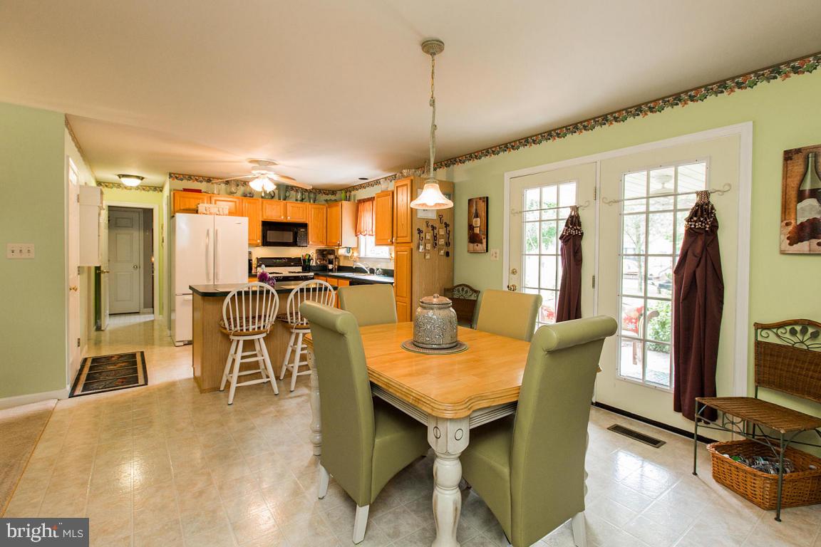 111 North New Street Lititz, PA 17543 - Photo 9 of 45