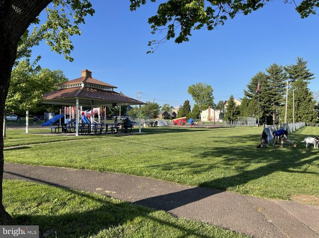 $490,000 | 45 West Third Avenue, Collegeville, PA 19426