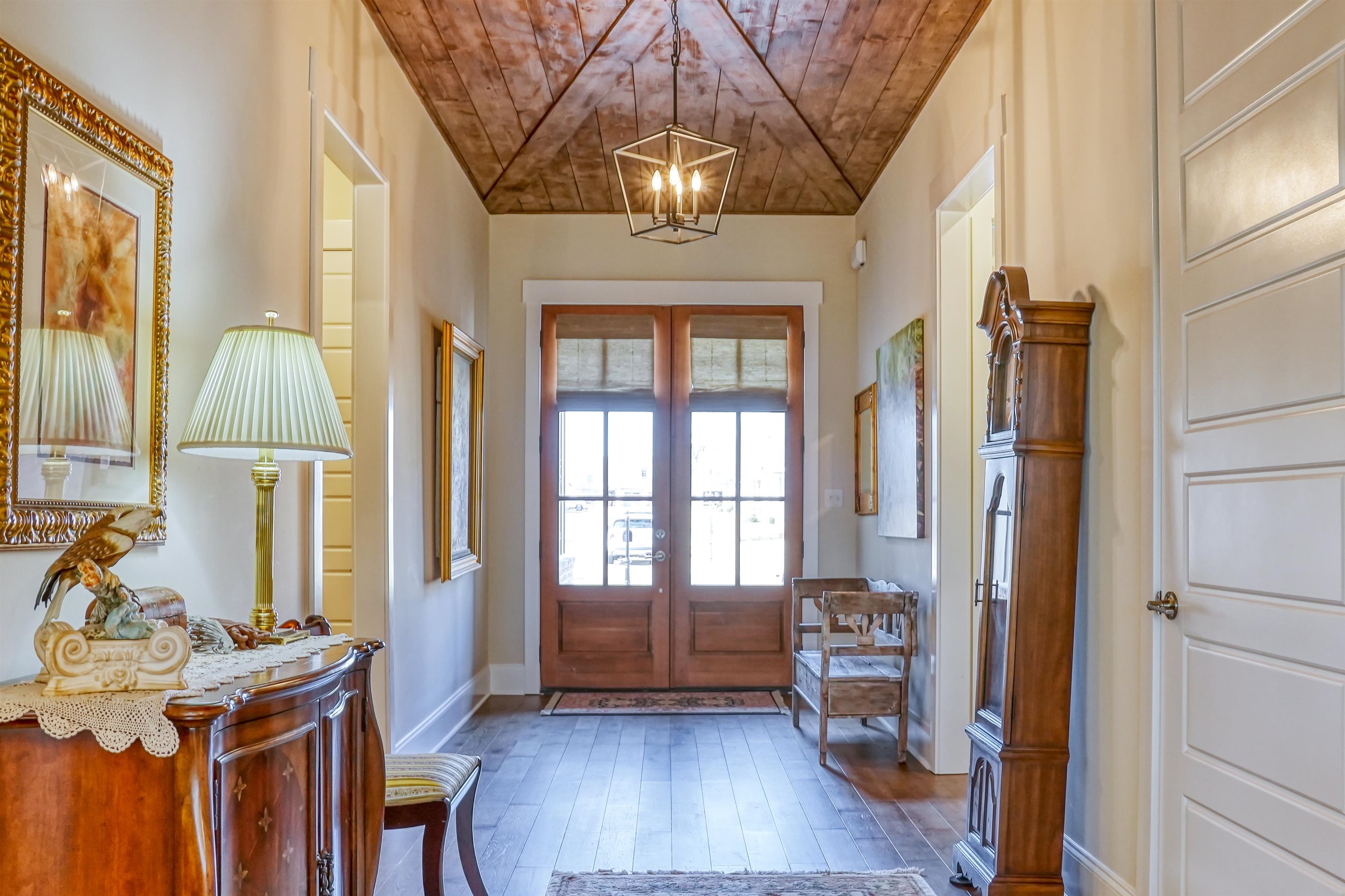 3538 Rokeby Farm Lane Collierville, TN 38017 - Photo 3 of 24 a view of entryway with livingroom