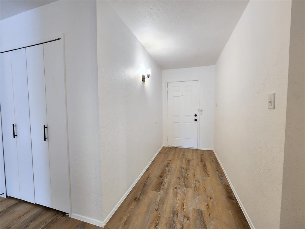 5541 Ragan Drive The Colony, TX 75056 - Photo 23 of 23 a view of a hallway