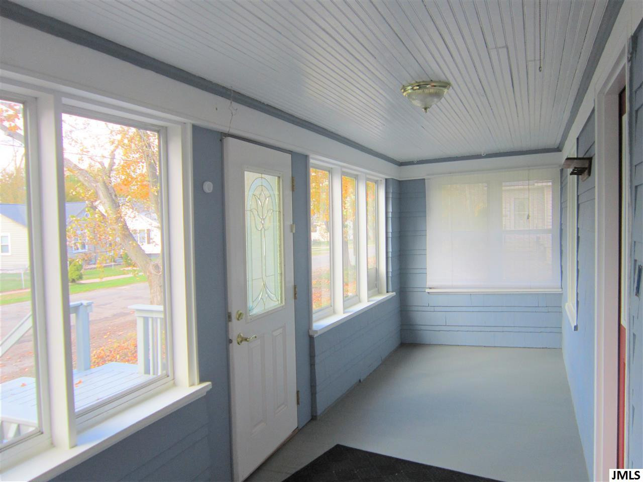 2541 Overhill Road Jackson, MI 49203 - Photo 3 of 16 Photo 3