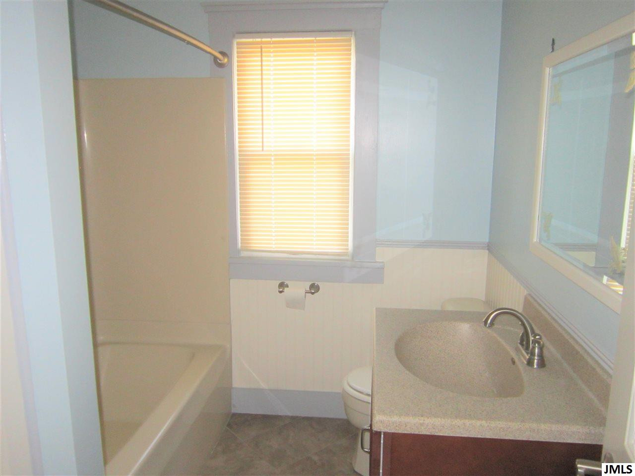 2541 Overhill Road Jackson, MI 49203 - Photo 10 of 16 Photo 10