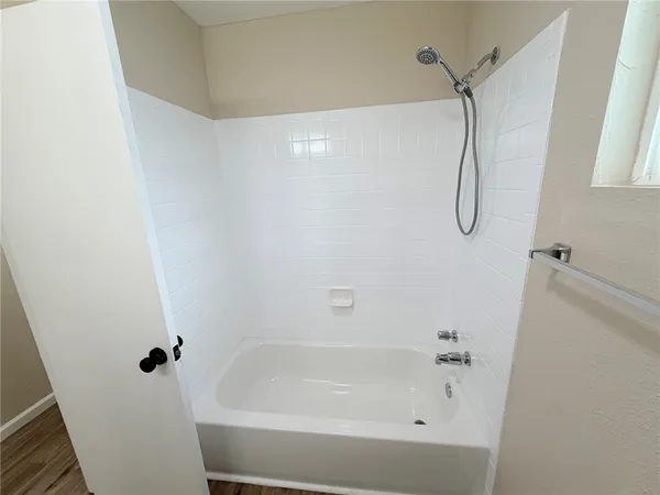 $3,600 | 355 South Aspan Avenue, Unit 1, Azusa, CA 91702