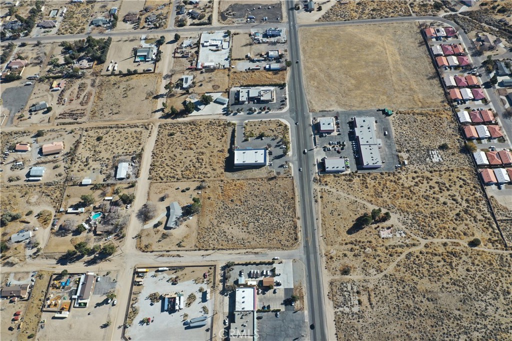 4340 Phelan Road, Unit AD Phelan, CA 92371 - Photo 5 of 14