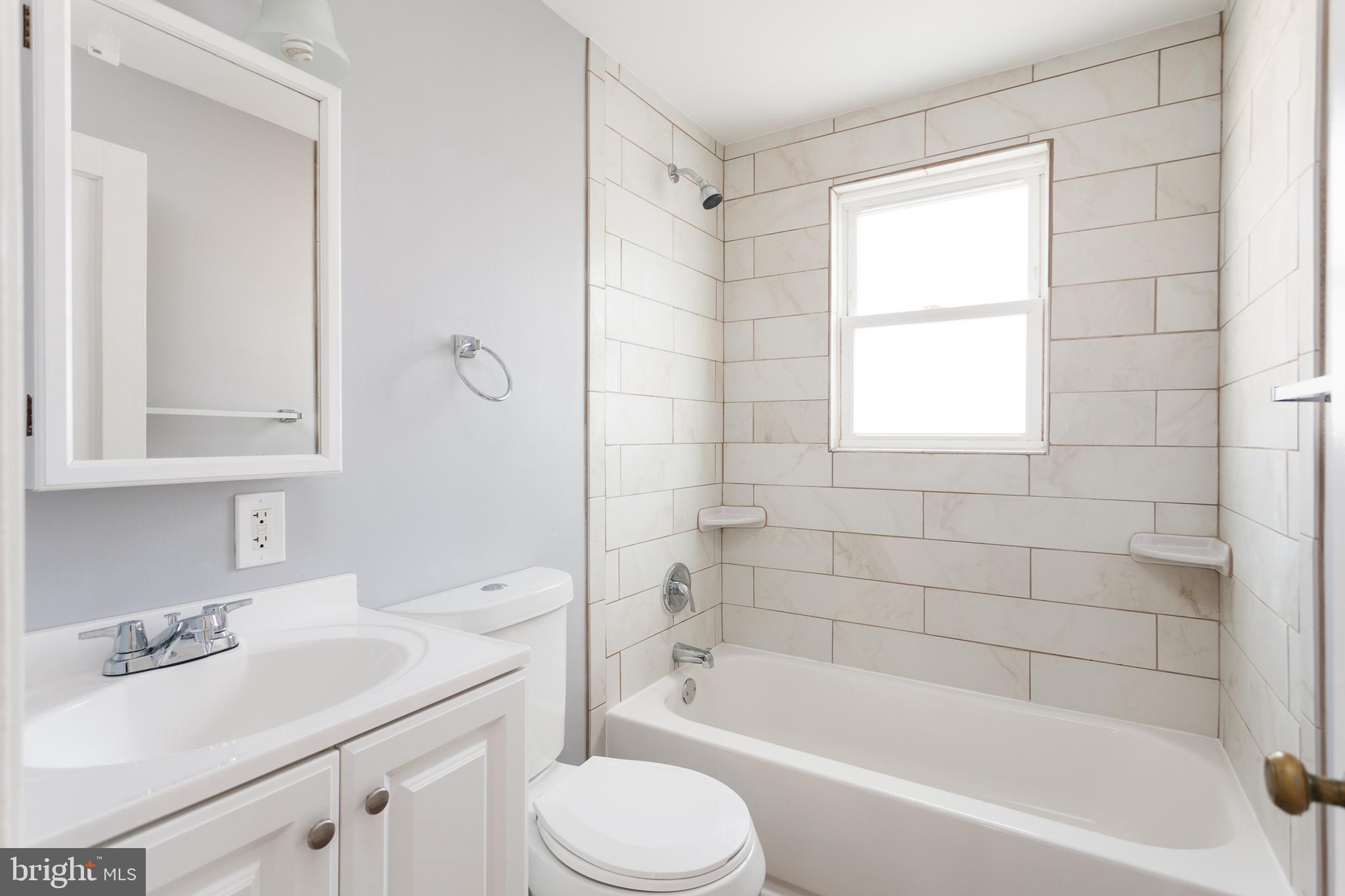 3 Branch Street Baltimore, MD 21221 - Photo 14 of 28 Updated Full Bath
