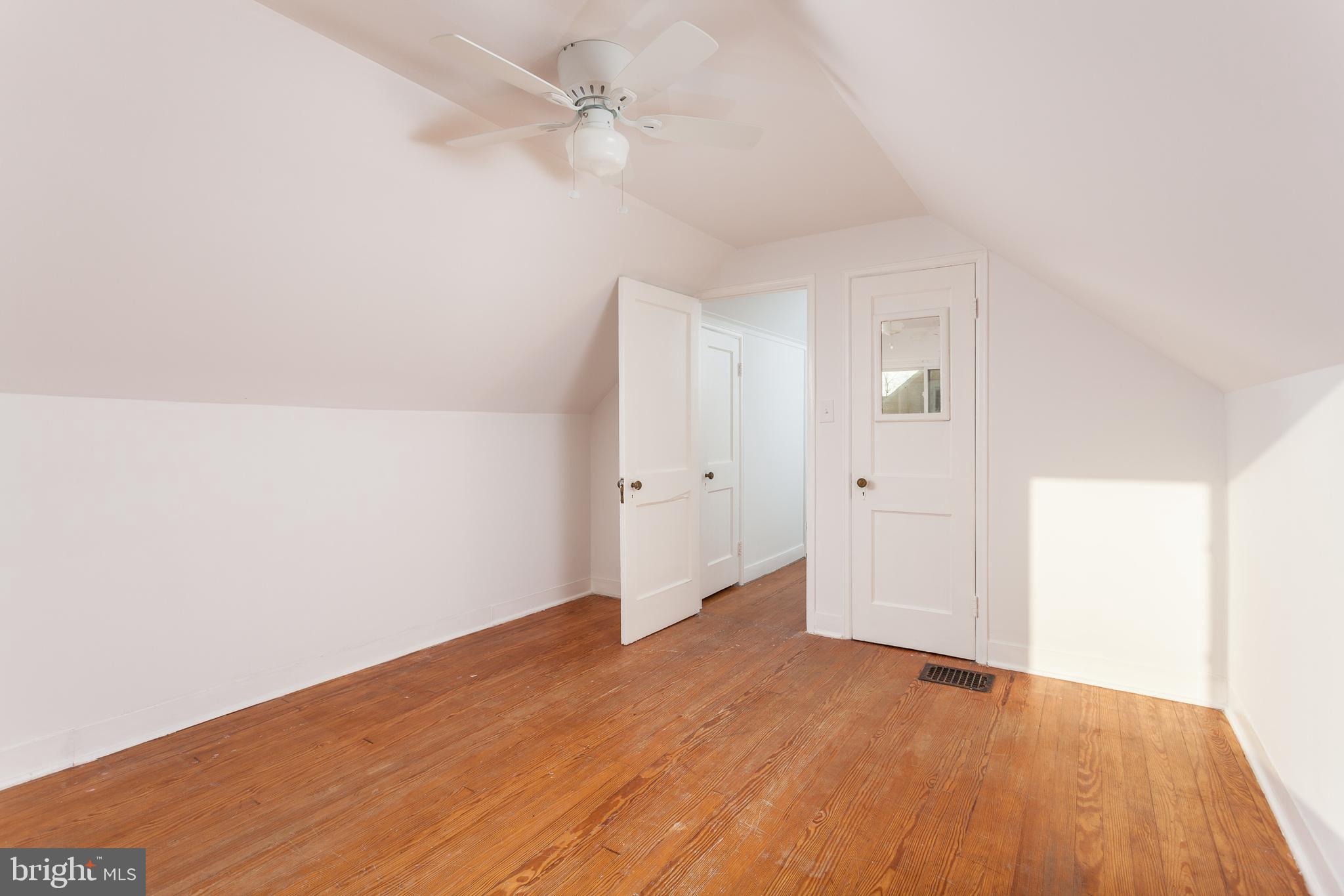 3 Branch Street Baltimore, MD 21221 - Photo 17 of 28 Upper Level Bedroom 4