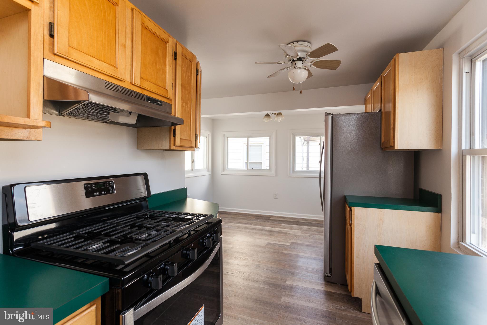 3 Branch Street Baltimore, MD 21221 - Photo 7 of 28 Kitchen