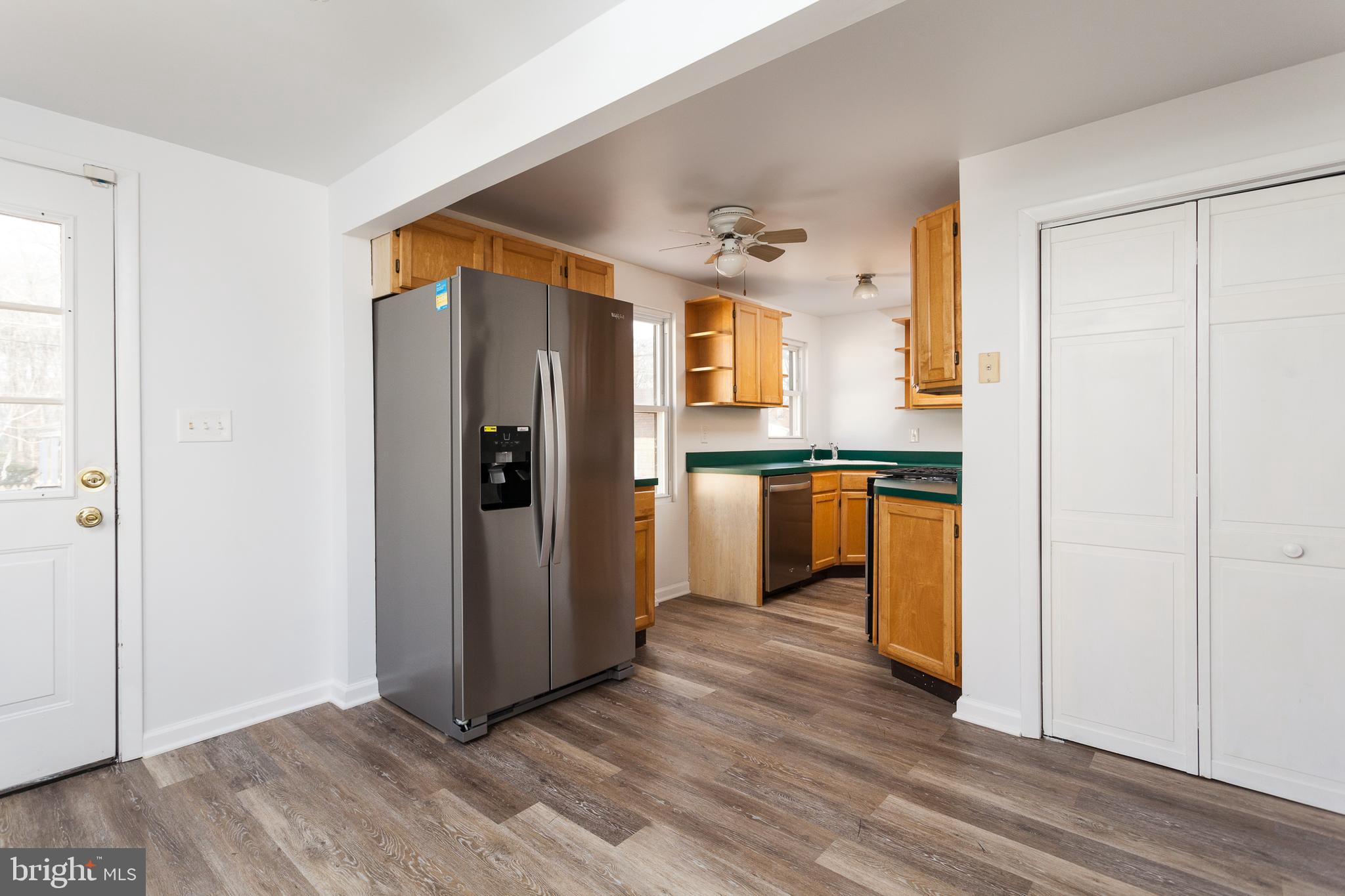3 Branch Street Baltimore, MD 21221 - Photo 8 of 28 Kitchen/Dining Combo