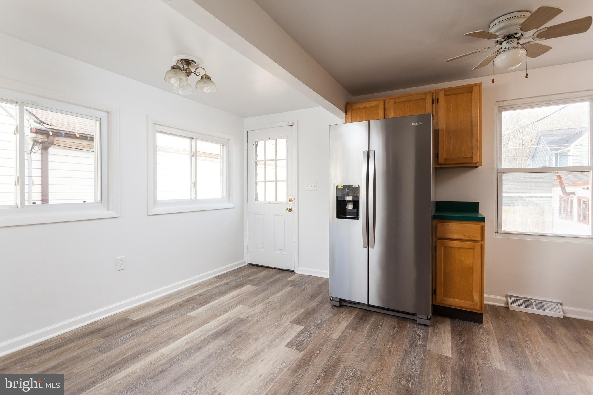 3 Branch Street Baltimore, MD 21221 - Photo 9 of 28 Kitchen/Dining Combo