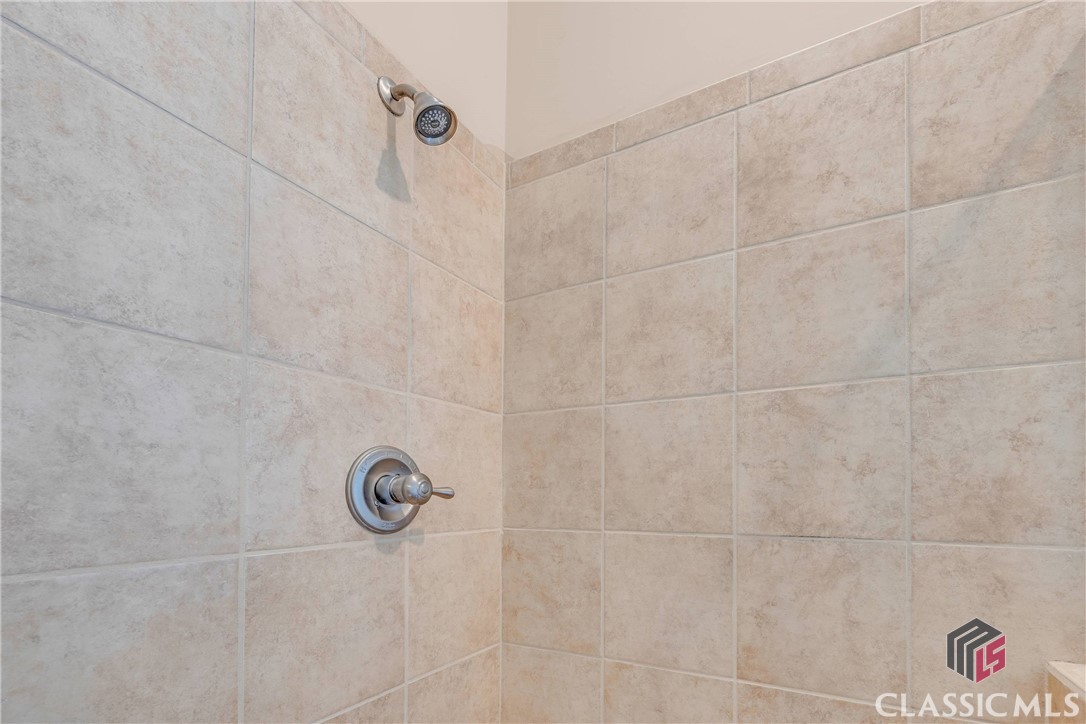 118 Walkers Way Commerce, GA 30530 - Photo 38 of 66