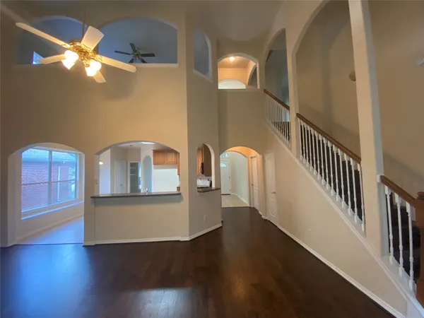 $2,300 | 9210 Hidden Lake E Drive, Magnolia, TX 77354