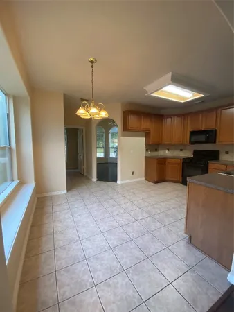 $2,300 | 9210 Hidden Lake E Drive, Magnolia, TX 77354