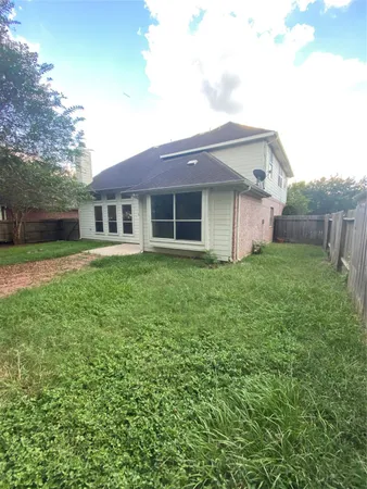 $2,300 | 9210 Hidden Lake E Drive, Magnolia, TX 77354