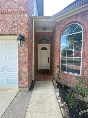 $2,300 | 9210 Hidden Lake E Drive, Magnolia, TX 77354